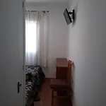 Cabrera Πανσιόν Μοτρίλ